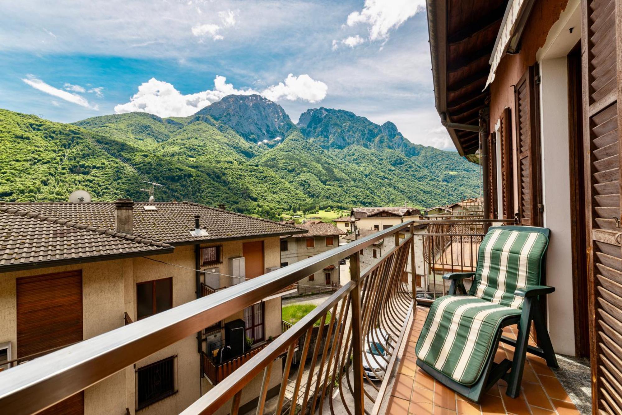 Appartamento Vista Grigna, Natura,Sport E Relax Primaluna Eksteriør billede